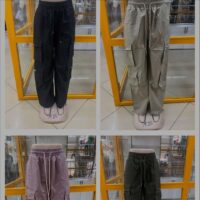 Parachute pants